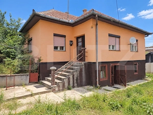 Casa de vanzare, 119 mp, teren 5.300 mp, zona Mihaiesti - imagine 2