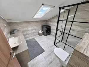 Apartament/Penthouse 4 camere, 140 mp, zona Florilor-Rasnov  - imagine 14