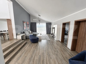 Apartament/Penthouse 4 camere, 140 mp, zona Florilor-Rasnov  - imagine 2