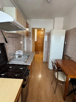 apartament Mihai Viteazu 2 camere , bucătărie, baie , balcon  - imagine 3
