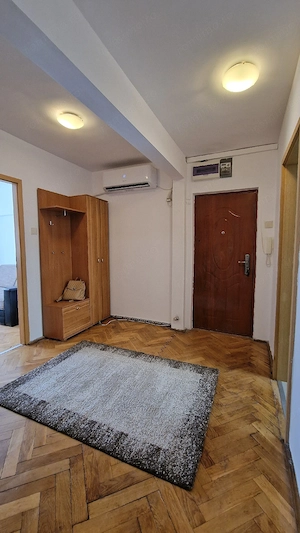 Apartament 3 camere, langa Spitalul Judetean, decomandat, et II  - imagine 4