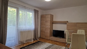 Apartament 3 camere, langa Spitalul Judetean, decomandat, et II  - imagine 7