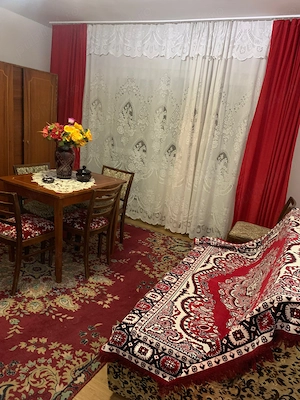 Vând apartament cu 3 camere 65mp  - imagine 2