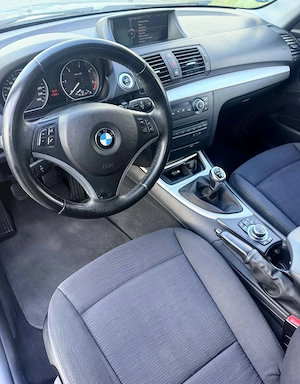 Bmw Seria1 2.0 diesel,2009 stare f.buna,adusa recent! - imagine 7