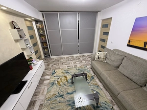 Apartament central - LA CHEIE - 3camere - 2 bai  - imagine 2