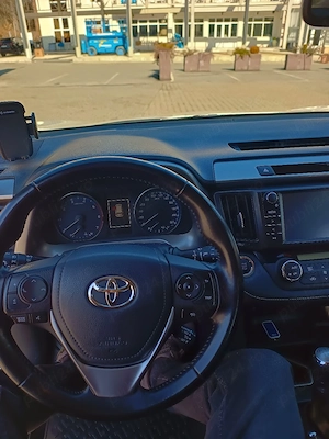 Toyota Rav4 din2016 - imagine 6
