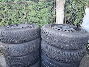 4 cauciucuri de iarna 195 70 16 cu jante de tabla 5x105 de opel