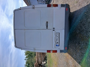 vind mercedes sprinter an fabricatie 2001 motor 2200 inmatriculat in2014 unic propietar  - imagine 4