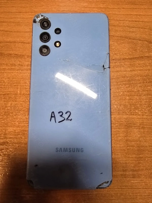 Samsung Galaxy A32 SM-A325F placa de baza OK baterie buna piese ecran spart