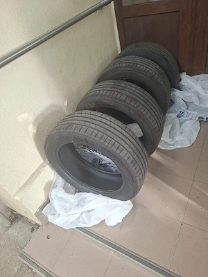 Vand set de 4 anvelope vara noi, Kumho, 215 / 55 R18 95V, DOT 1126, pret 1500 lei - imagine 3