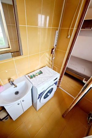 Garsoniera pet friendly,zona Buziasului - imagine 8