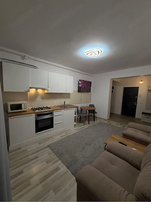 Inchiriez studio modern Pallady