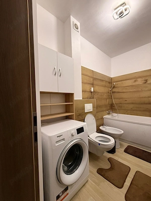 Inchiriez apartament cu 2 camere mobilat si utilat premium intr-un bloc nou, loc de parcare inclus - imagine 8