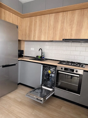 Inchiriez apartament cu 2 camere mobilat si utilat premium intr-un bloc nou, loc de parcare inclus - imagine 7