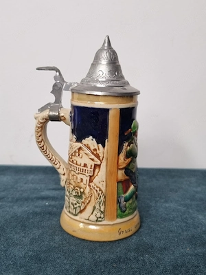 Halbă vintage germană din ceramică cu capac metalic, decor în relief, Made in Germany
