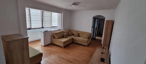 Proprietar inchiriez apartament 3 camere