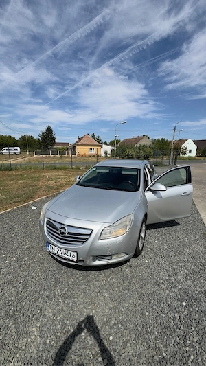 Opel Insignia 2.0 cdti,an 2012 ,km reali 385 000