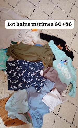 Se vand loturi de haine 