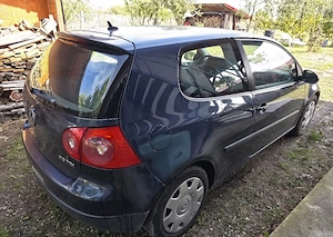 Dezmembrez Golf 5 2.0 TDI BMM 