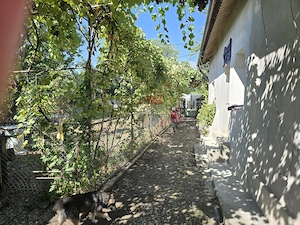 Casă de caramida finisata 75mp, teren 900mp | jud Dambovita - imagine 2