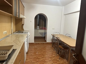Apartament cu 3 camere de închiriat Privighetoriii - imagine 10