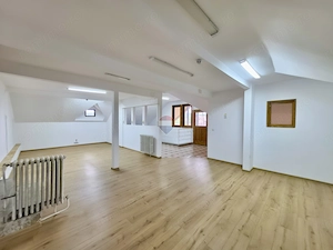 Cladire 672 mp + teren 1092 mp de inchiriat, Campina - imagine 13