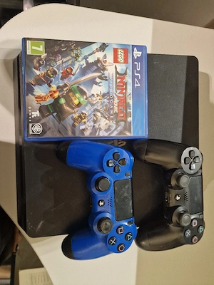 Sony PS4 Slim