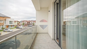 Apartament elegant de închiriat, 3 camere, 2 băi și parcare UNO Brasov - imagine 13