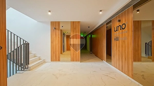 Apartament elegant de închiriat, 3 camere, 2 băi și parcare UNO Brasov - imagine 17