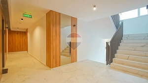 Apartament elegant de închiriat, 3 camere, 2 băi și parcare UNO Brasov - imagine 16