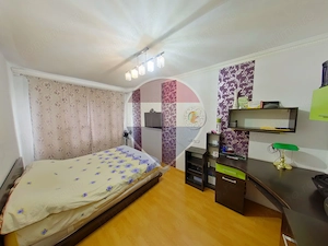 Apartament cu 2 camere, decomandat, în zona Unirii - imagine 2