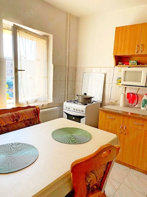  La studenta 110 Eur| Cameră în apartament cu 3 camere   Zona Aradului   Torontal (Lângă Mercedes)   - imagine 7