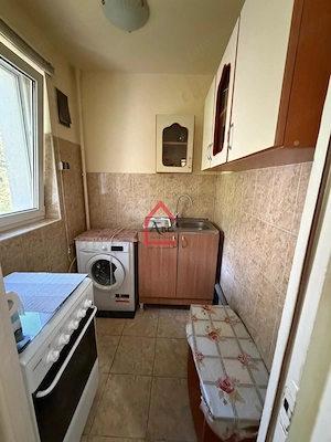 Apartament cu o camera, Podu Ros, etaj 2 - imagine 5