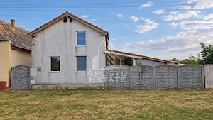 Casa individuala 2.877 mp teren si 4 solarii Gottlob - COMISION ZERO - imagine 14