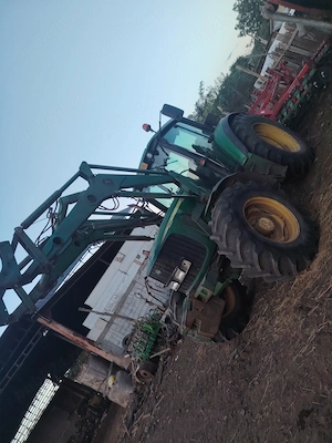 Vând tractor John Deere 6520 cu incarcator - imagine 4