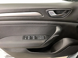 Renault Megane - imagine 19
