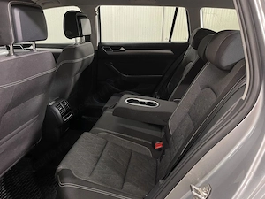Volkswagen Passat - imagine 11
