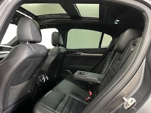 Alfa Romeo Stelvio - imagine 11