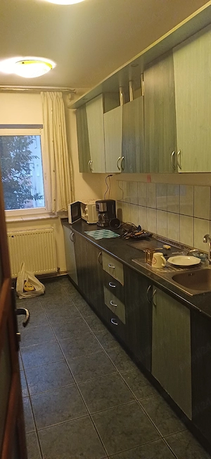 Apartament 4 camere  - imagine 4