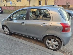 Toyota Yaris 1.3 SOL 2006 unic proprietar - imagine 4