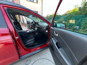 Hyundai Kona EV Luxury+