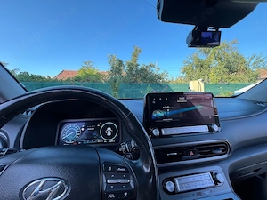 Hyundai Kona EV Luxury+ - imagine 8