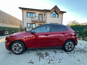 Hyundai Kona EV Luxury+ - imagine 4