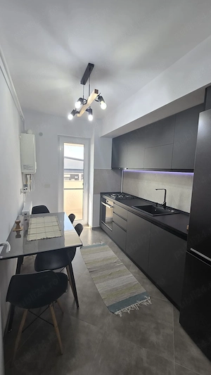 Inchiriez apartament 2 camere - imagine 4