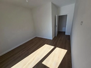 Apartament nou, 2 camere, Etaj 1, decomandat, zona Mehala, loc de parcare, lift, AC - imagine 3