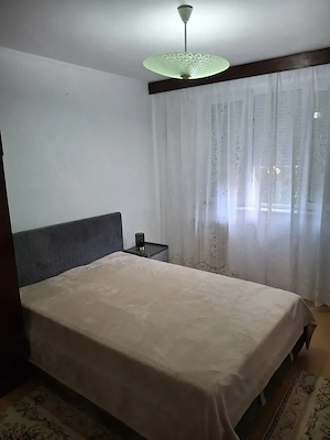 Apartament 2 camere zona Titan 