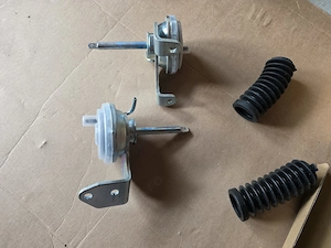 supapa 4x4 grup fata actuator 4x4 valva mitsubishi l200 pajero ACTUATOR SOLENOID BLOCARE DIFERENTIAL - imagine 4