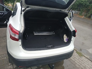 Vand Nissan Qasqai 4x4 1.6 130 CP   clima , distributie pe lant  consum mic  - imagine 4