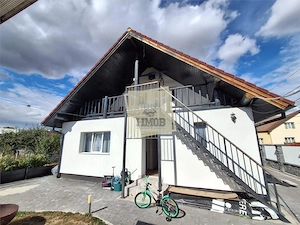 Casa 7 camere 210 mp utili si teren 800 Sibiu - imagine 3