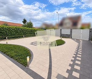 Casa 7 camere 210 mp utili si teren 800 Sibiu - imagine 2